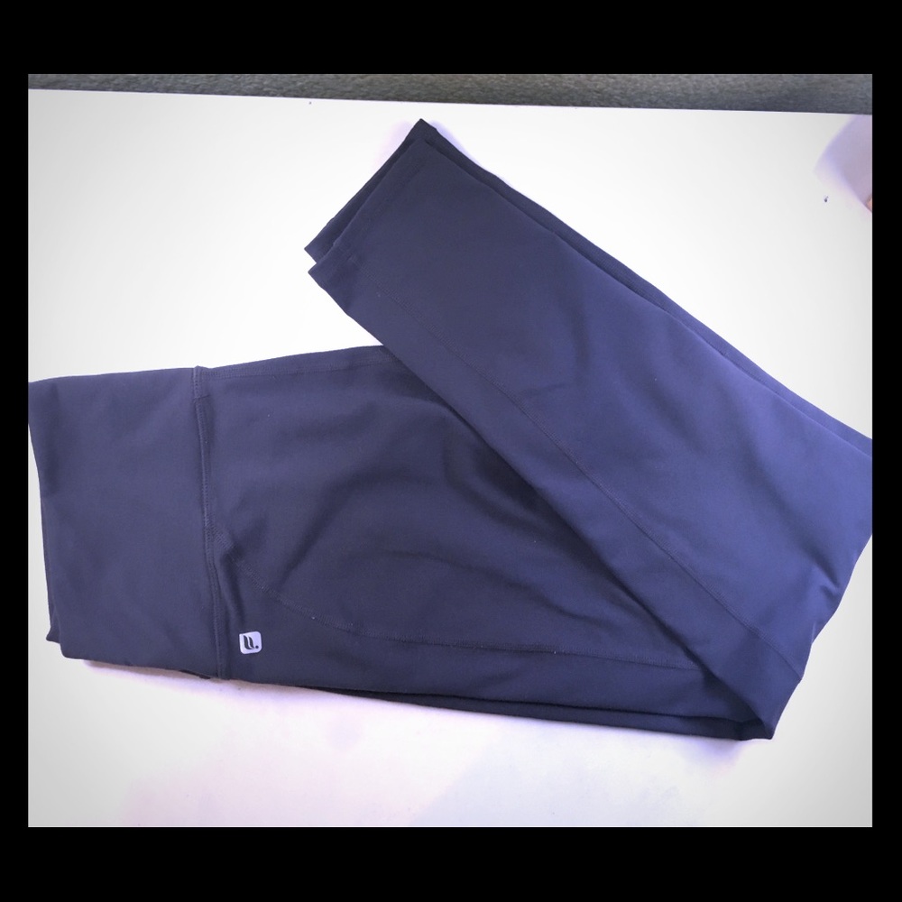 Fabletics Leggings - storm color - size medium
